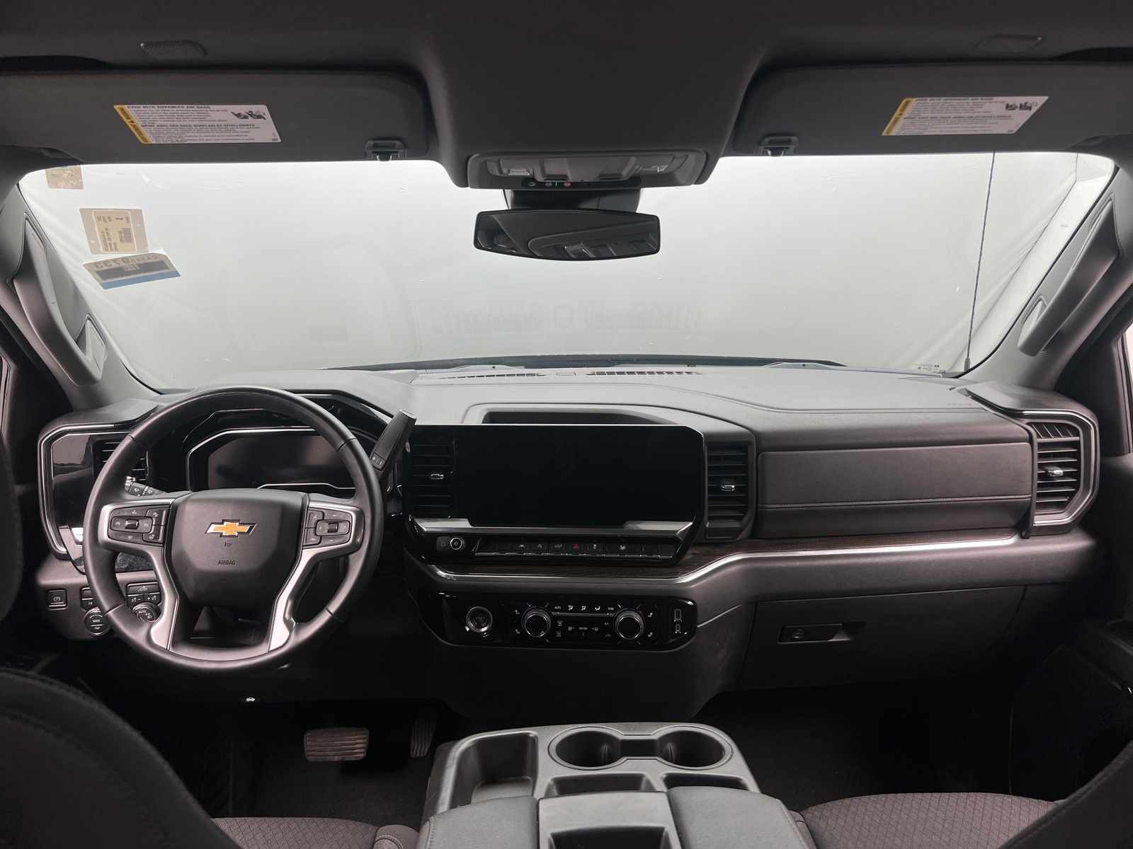 Thumbnail: 2023 Chevrolet Silverado 1500 - 3