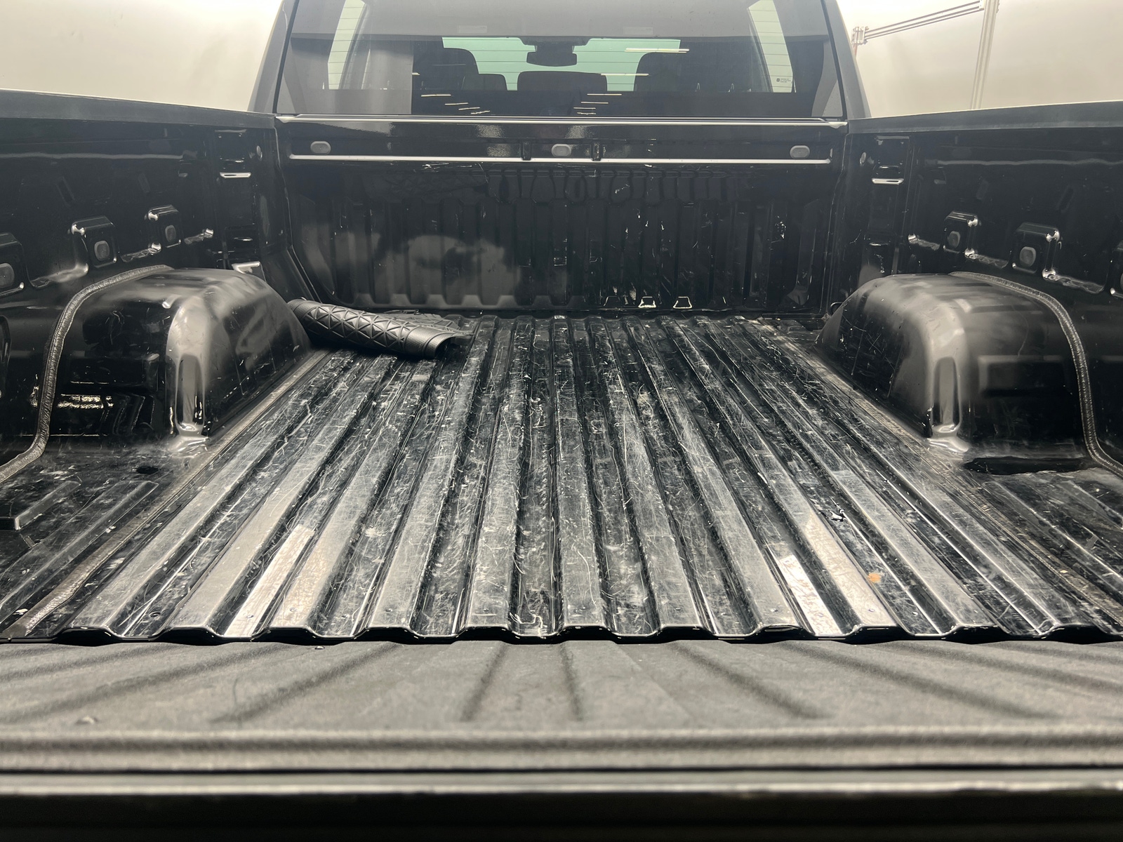 Thumbnail: 2023 Chevrolet Silverado 1500 - 7