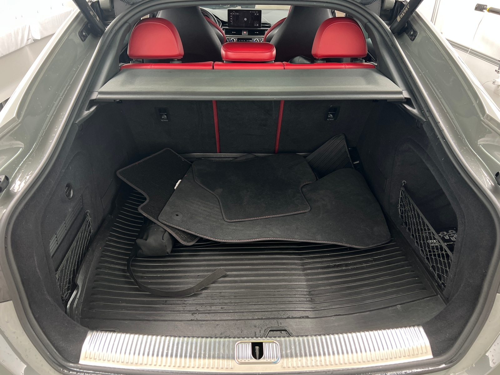 Thumbnail: 2021 Audi S5 - 6