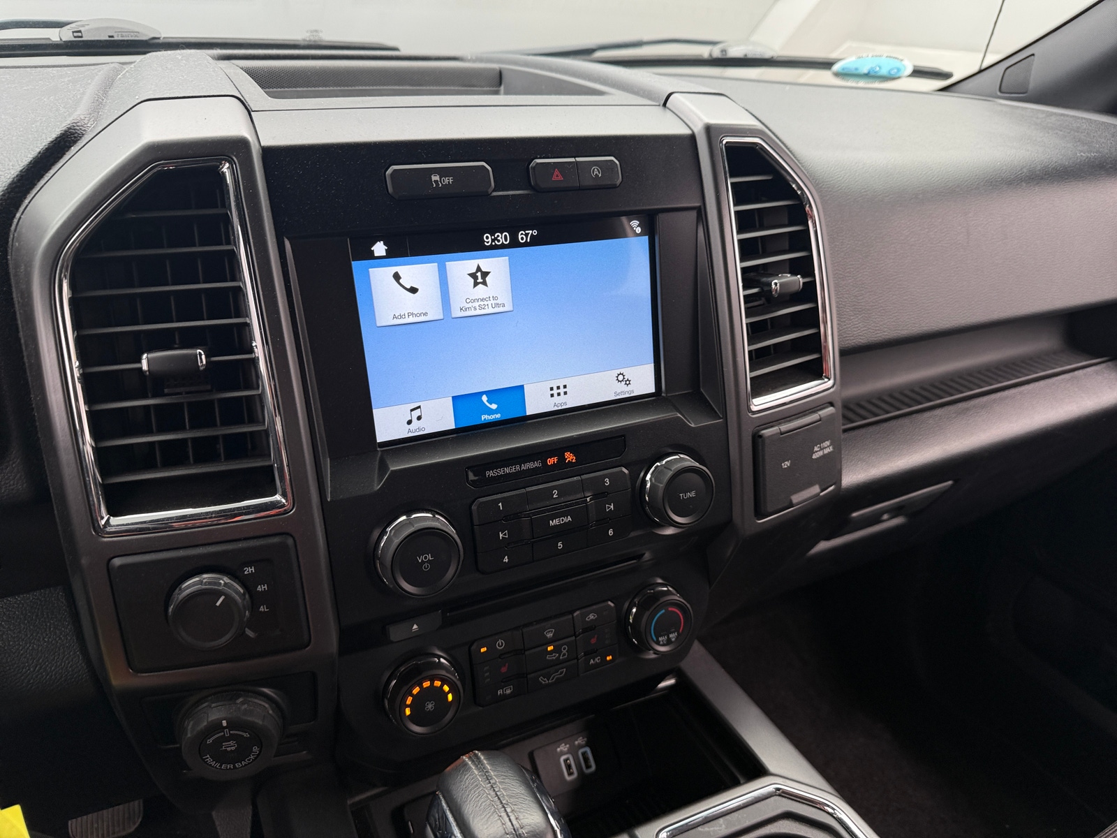Thumbnail: 2016 Ford Econoline - 4