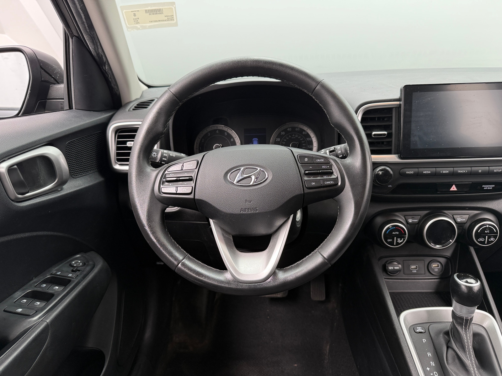 Thumbnail: 2021 Hyundai Venue - 5