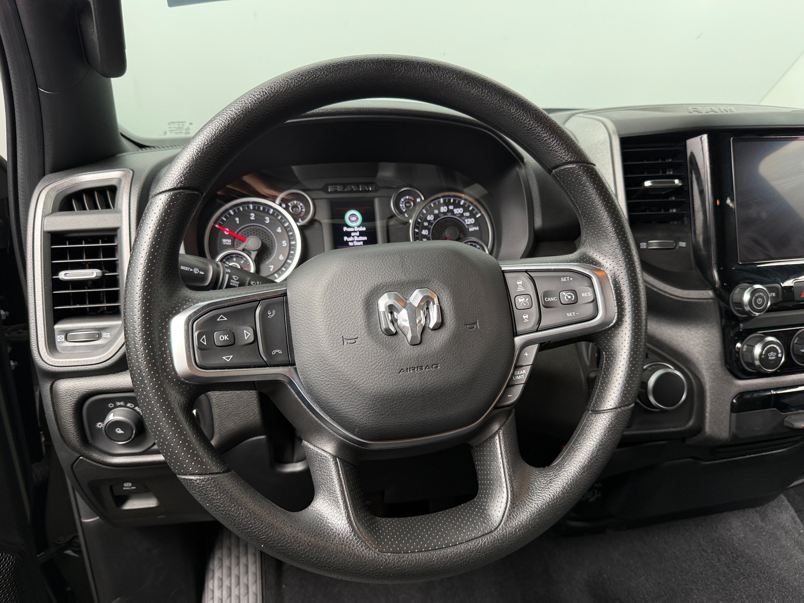 Thumbnail: 2025 RAM 1500 - 5