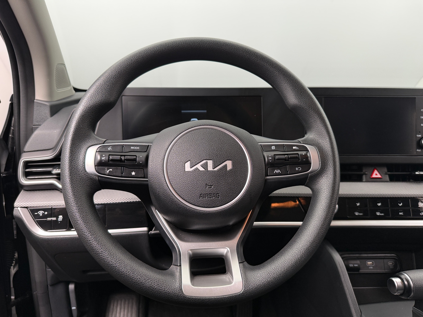 Thumbnail: 2025 Kia Sportage - 5