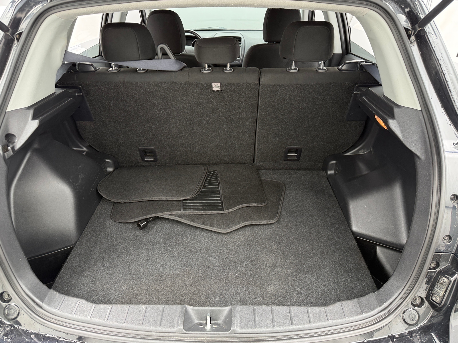 Thumbnail: 2019 Mitsubishi Outlander Sport - 7