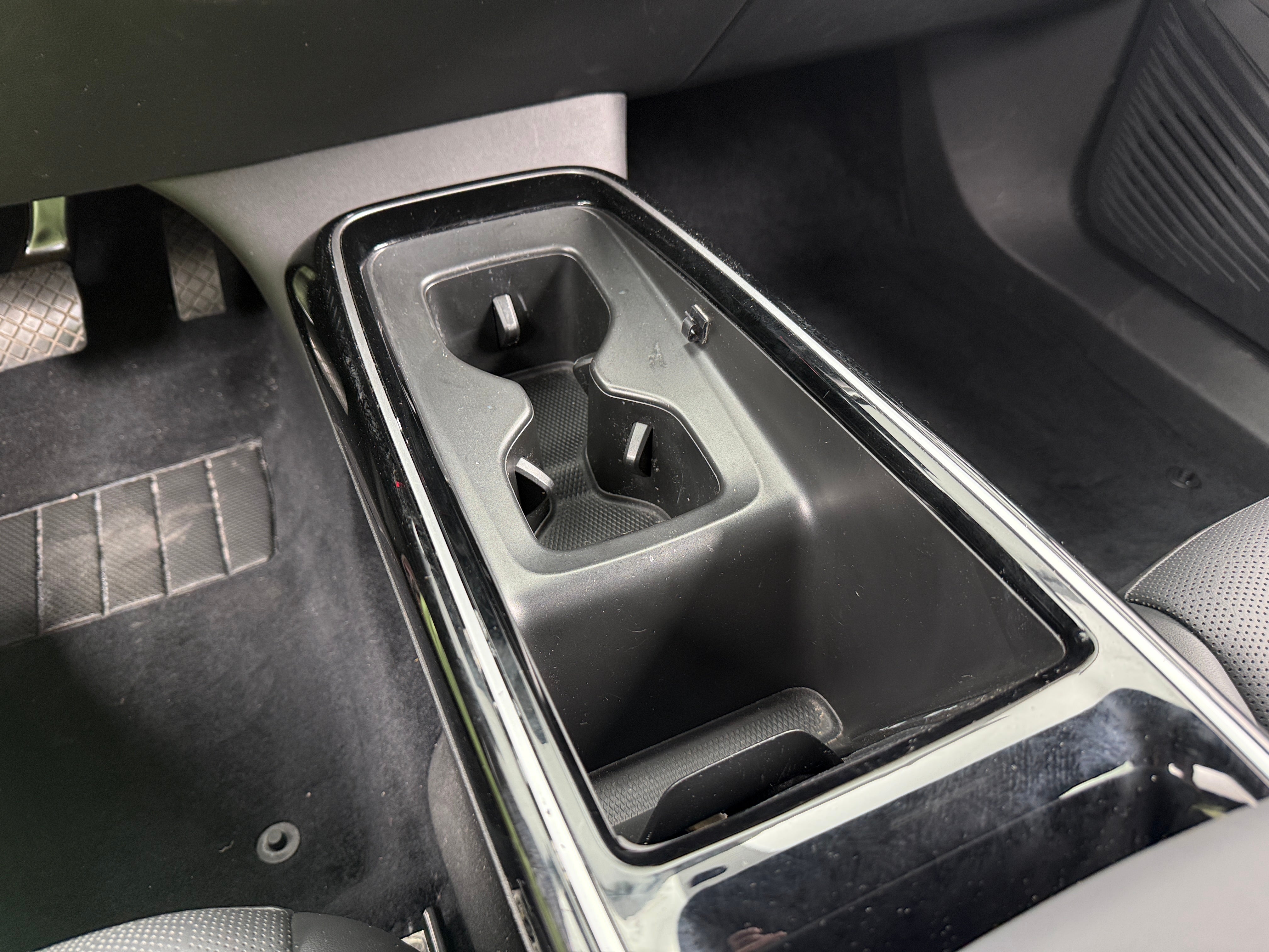 Used 2024 Volkswagen ID.4 S with VIN 1V25MPE86RC008308 for sale in Auburn, WA