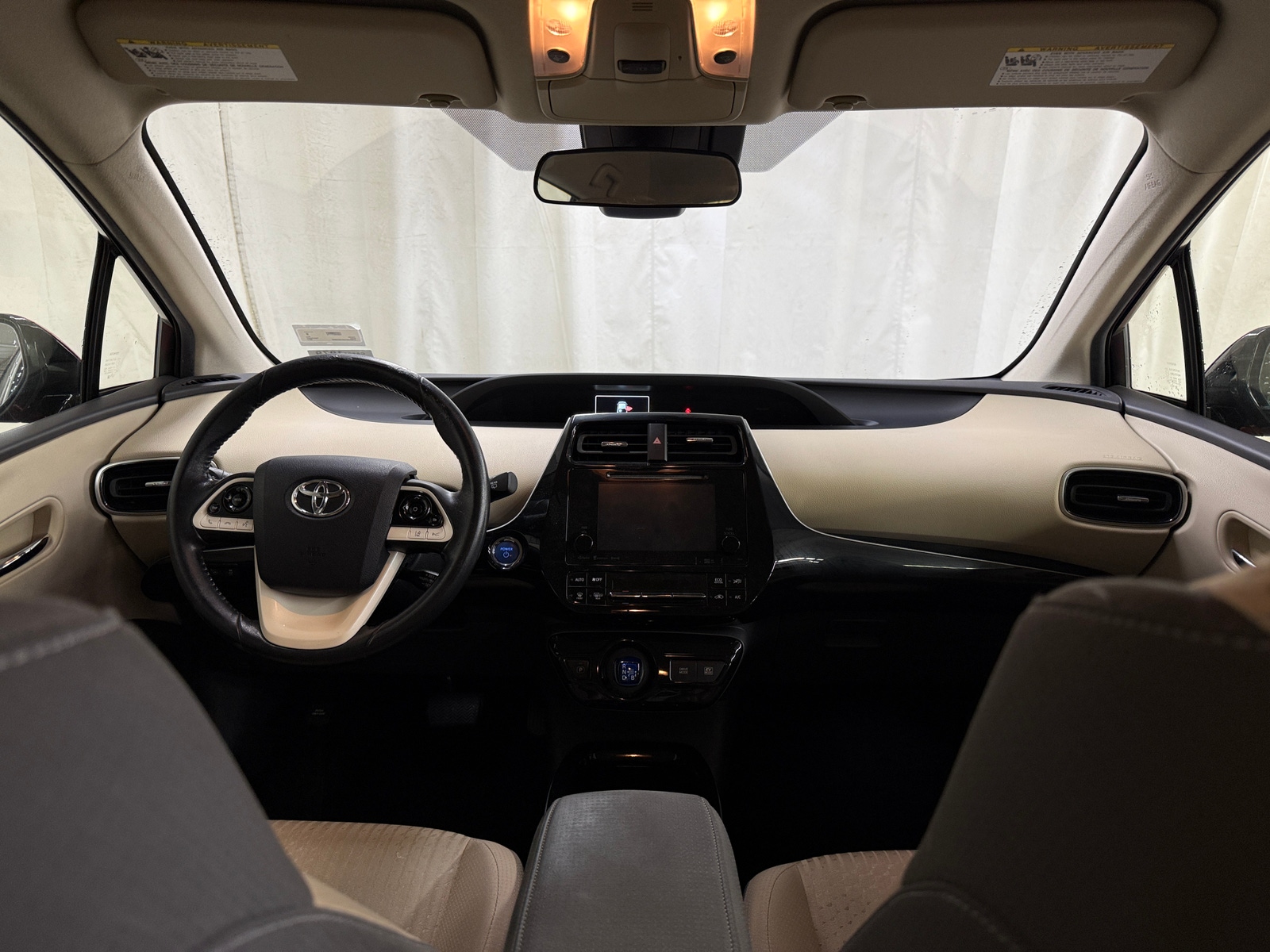Thumbnail: 2017 Toyota Prius - 3