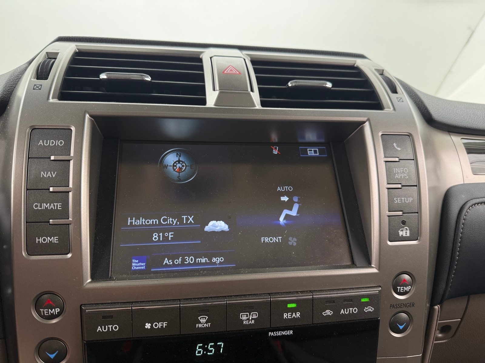 Thumbnail: 2021 Lexus GX - 3