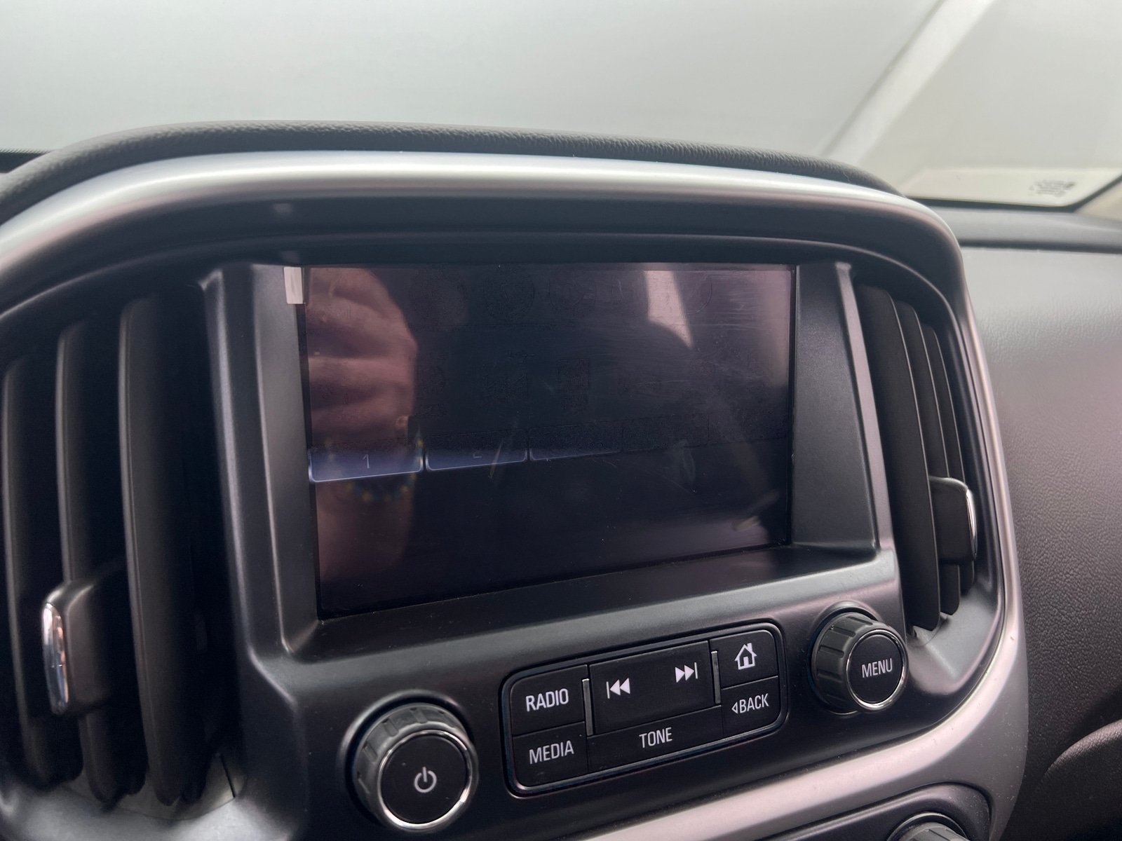 Thumbnail: 2018 Chevrolet Colorado - 4