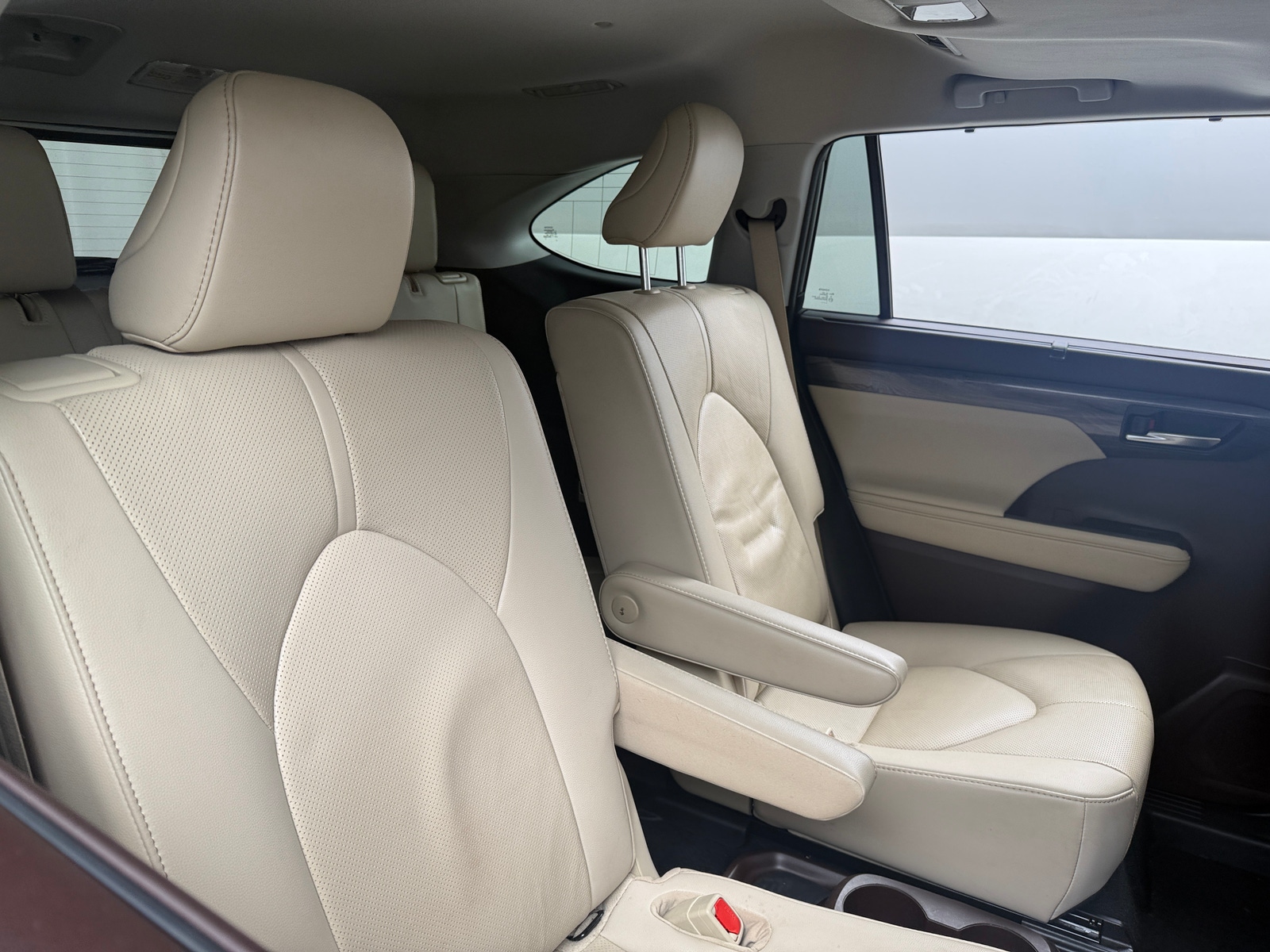 Thumbnail: 2021 Toyota Highlander - 5