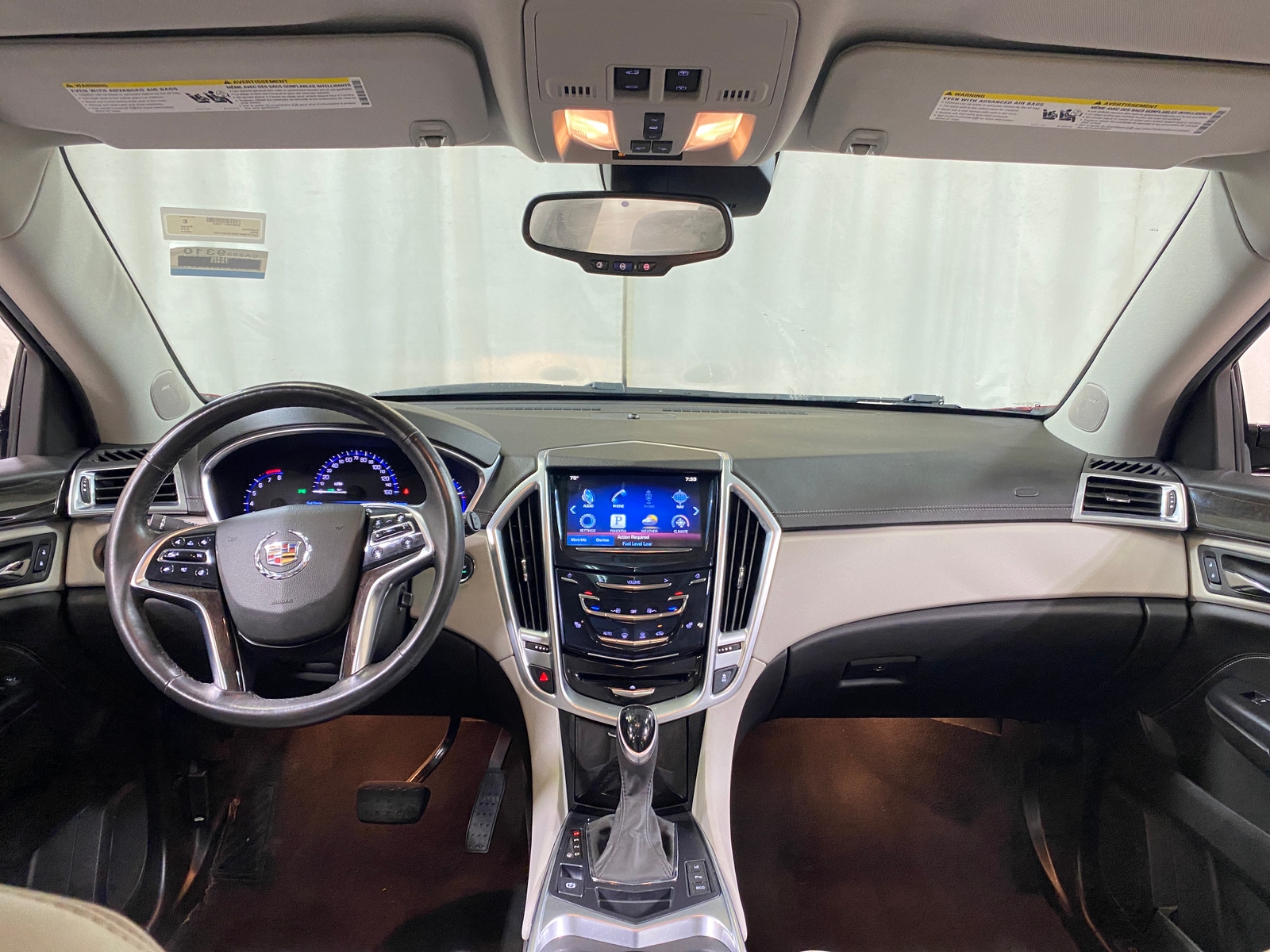Thumbnail: 2014 Cadillac SRX - 2