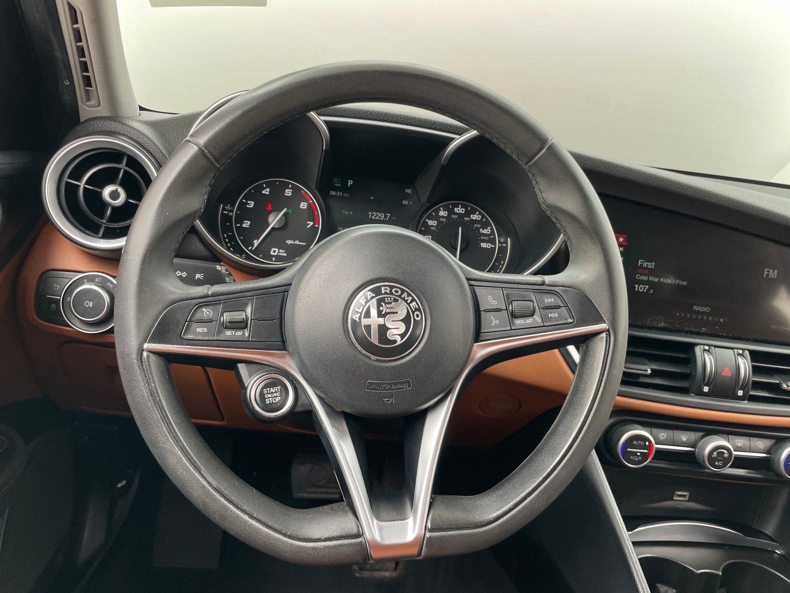 Thumbnail: 2018 Alfa Romeo Giulia - 4