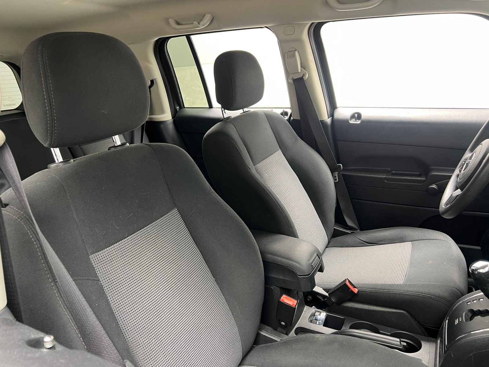 Thumbnail: 2015 Jeep Patriot - 2