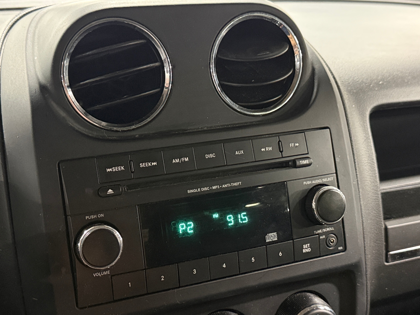 Thumbnail: 2015 Jeep Patriot - 4