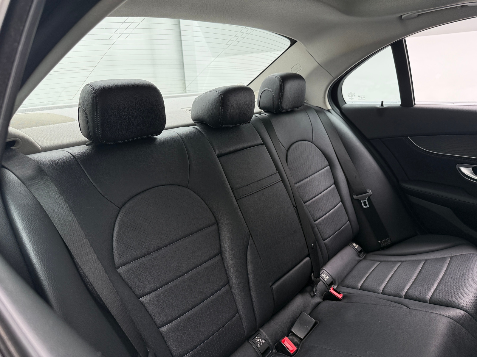 Thumbnail: 2015 Mercedes-Benz C-Class - 5