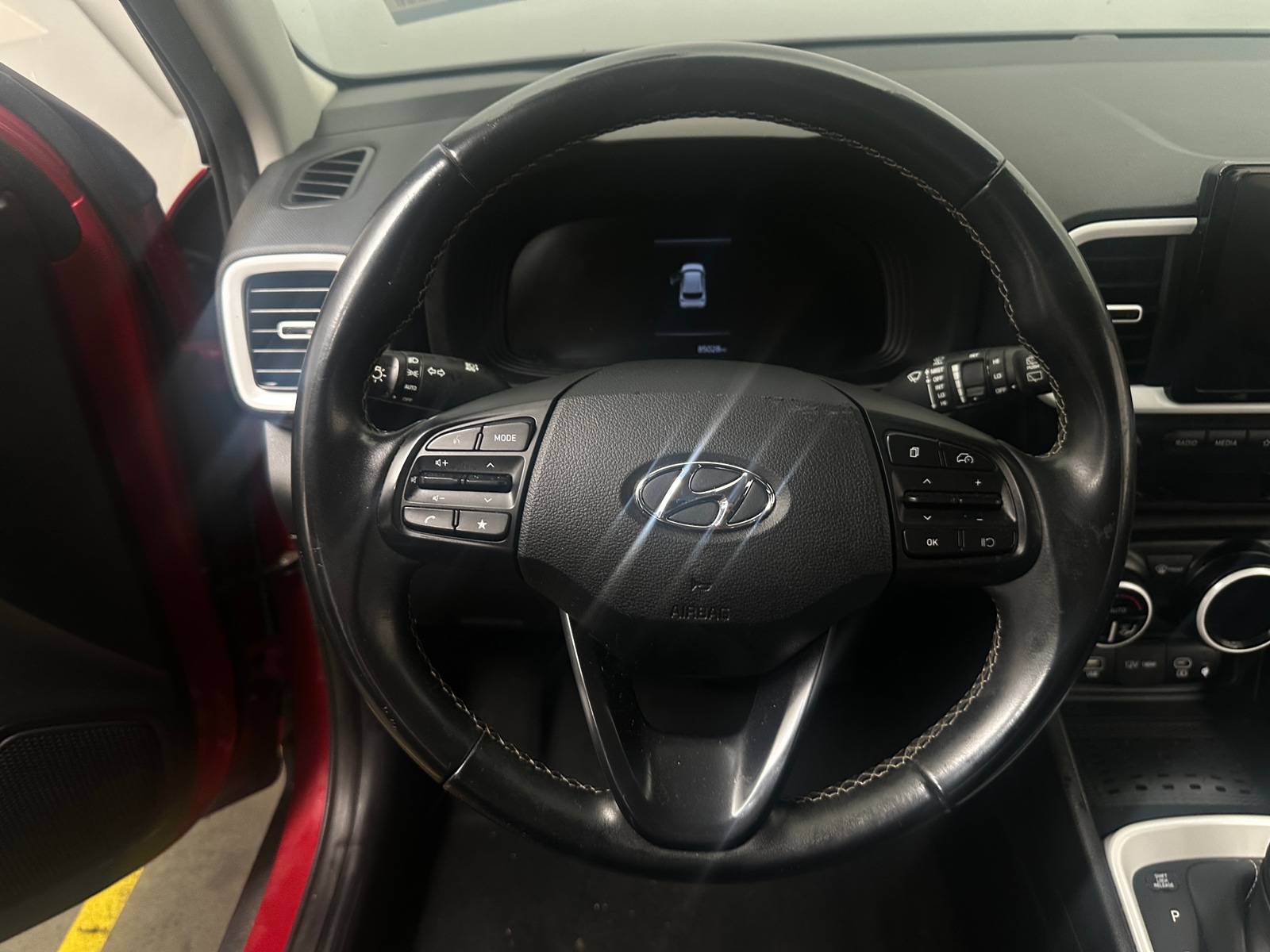 Thumbnail: 2023 Hyundai Venue - 5
