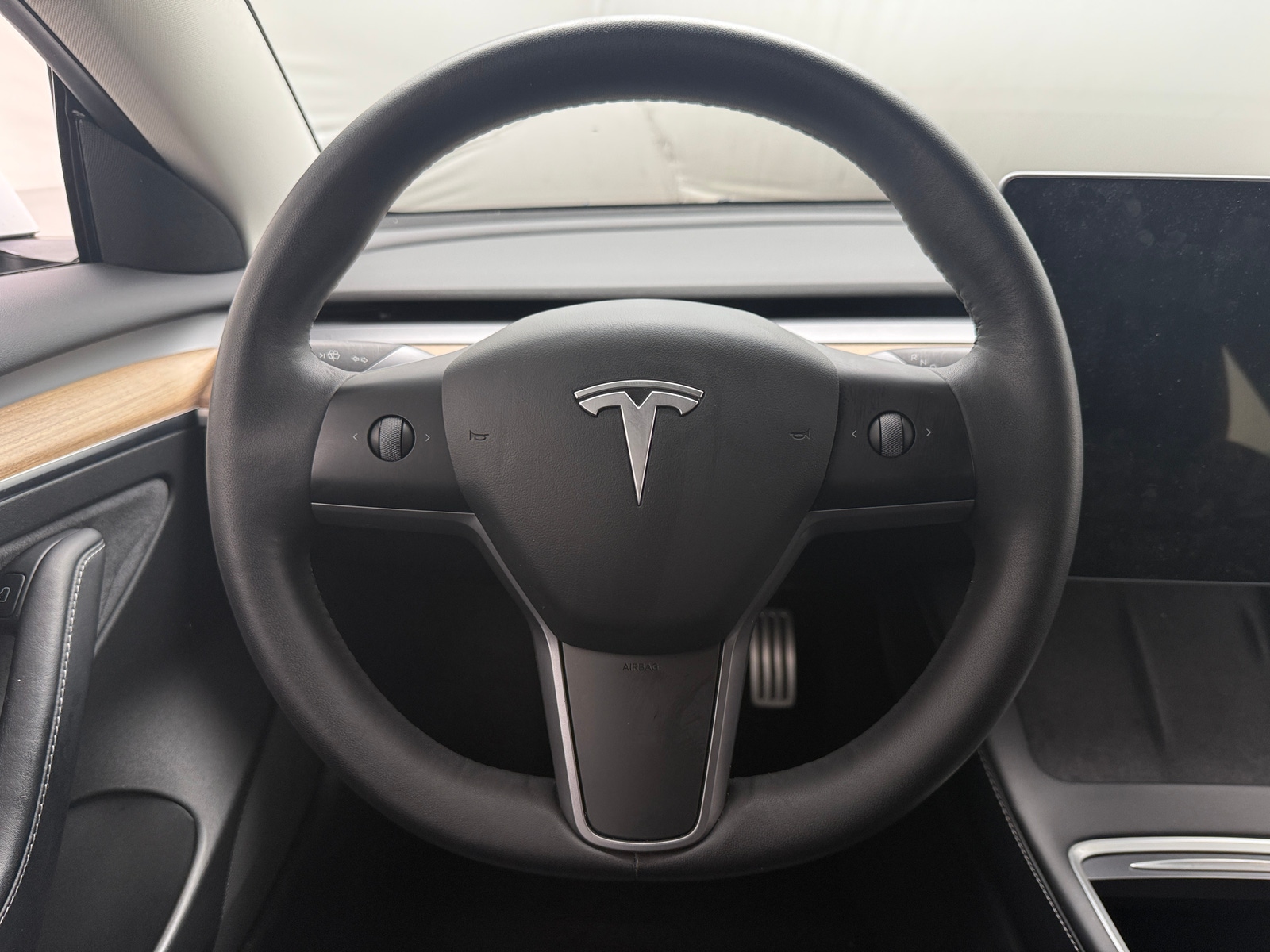 Thumbnail: 2022 Tesla Model 3 - 4