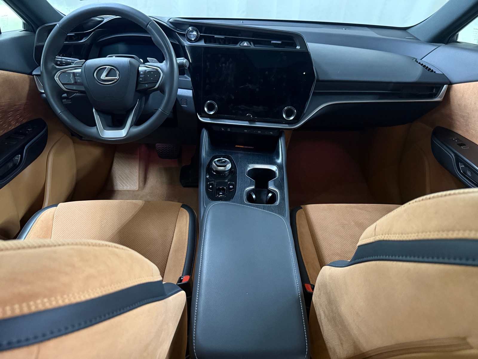 Thumbnail: 2024 Lexus RZ - 3