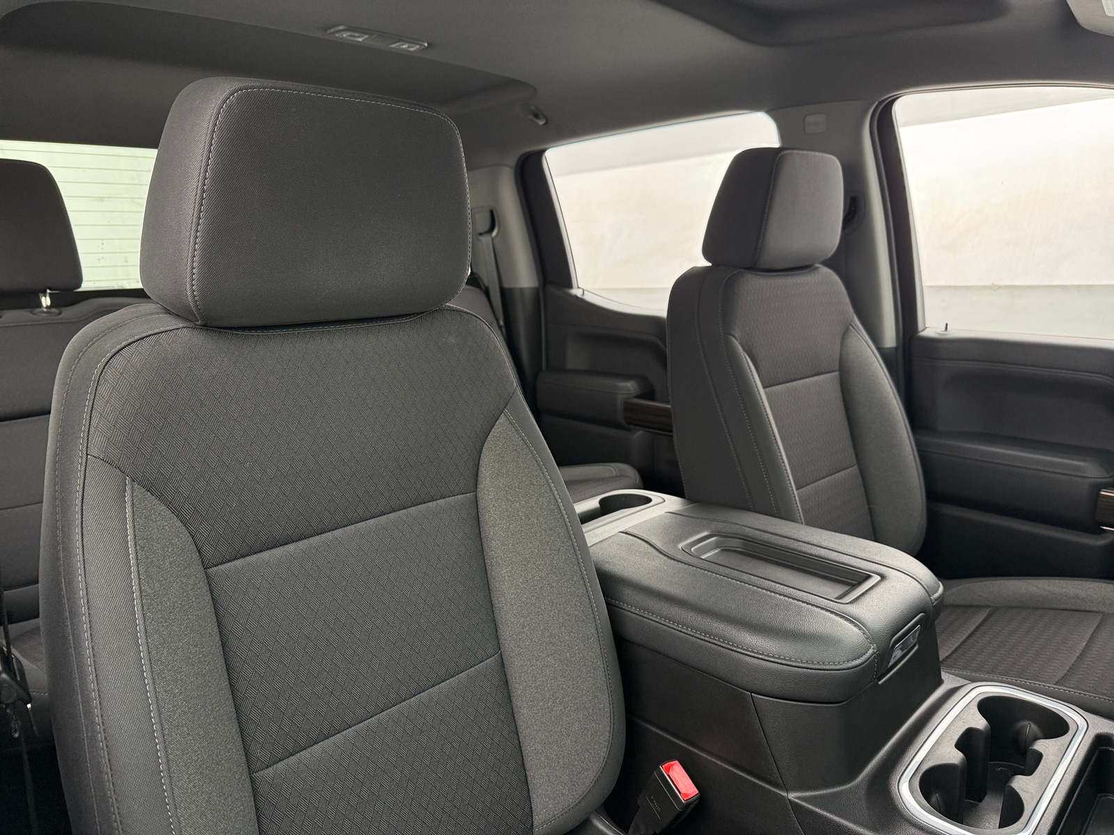 Thumbnail: 2021 Chevrolet Silverado 1500 - 2