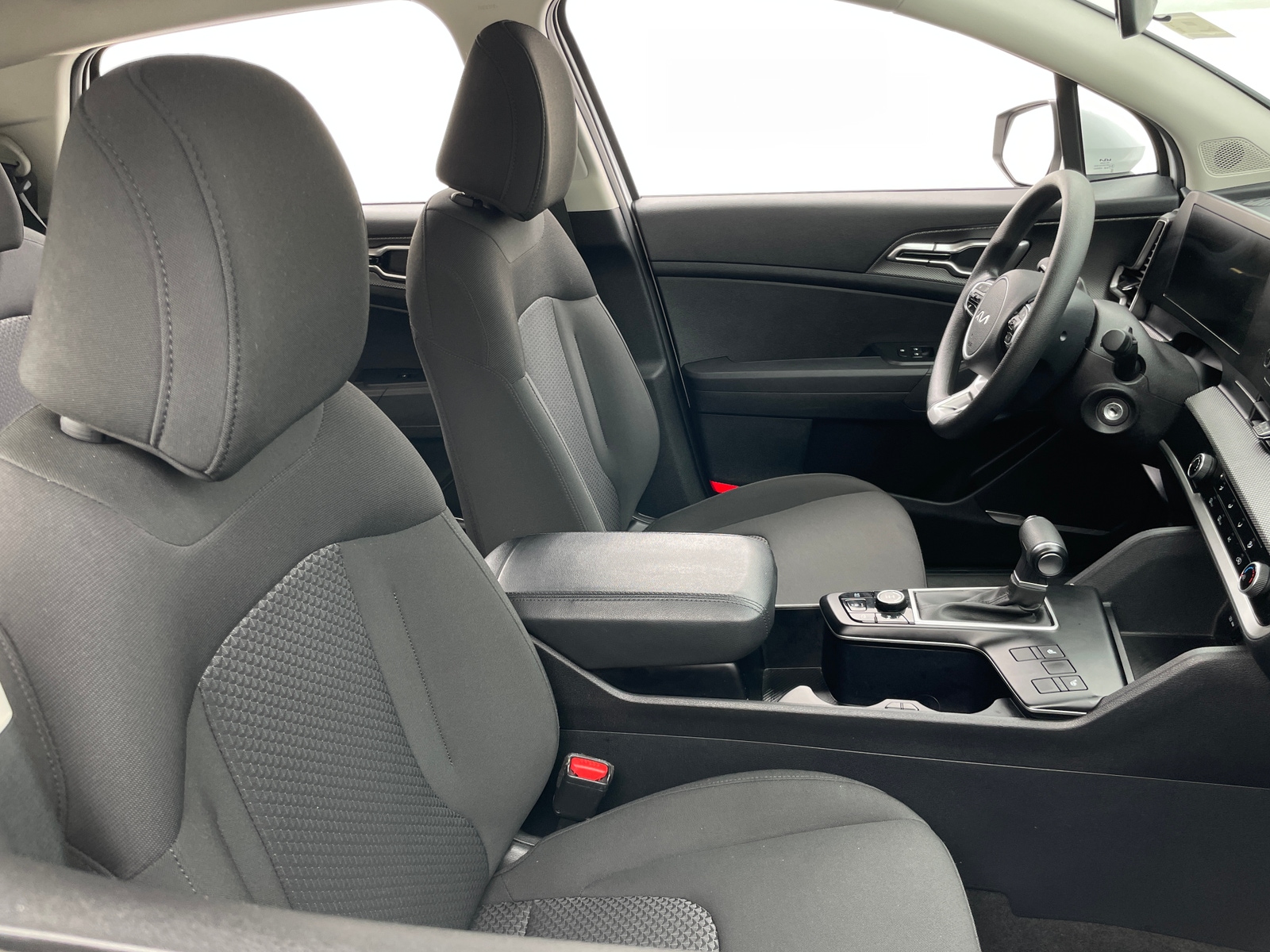 Thumbnail: 2025 Kia Sportage - 2