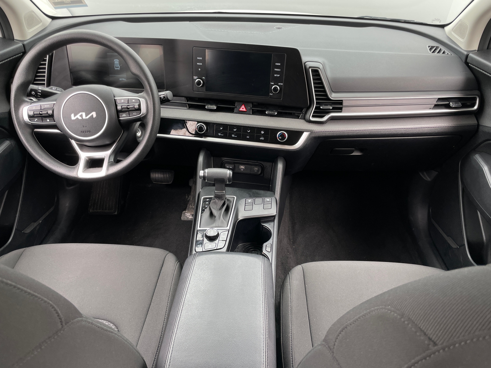 Thumbnail: 2025 Kia Sportage - 3