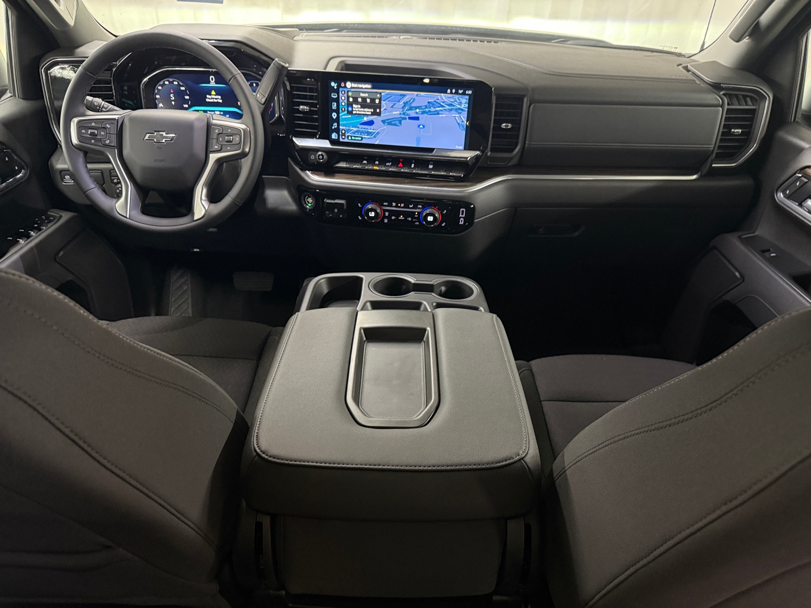 Thumbnail: 2026 Chevrolet Silverado 1500 - 3
