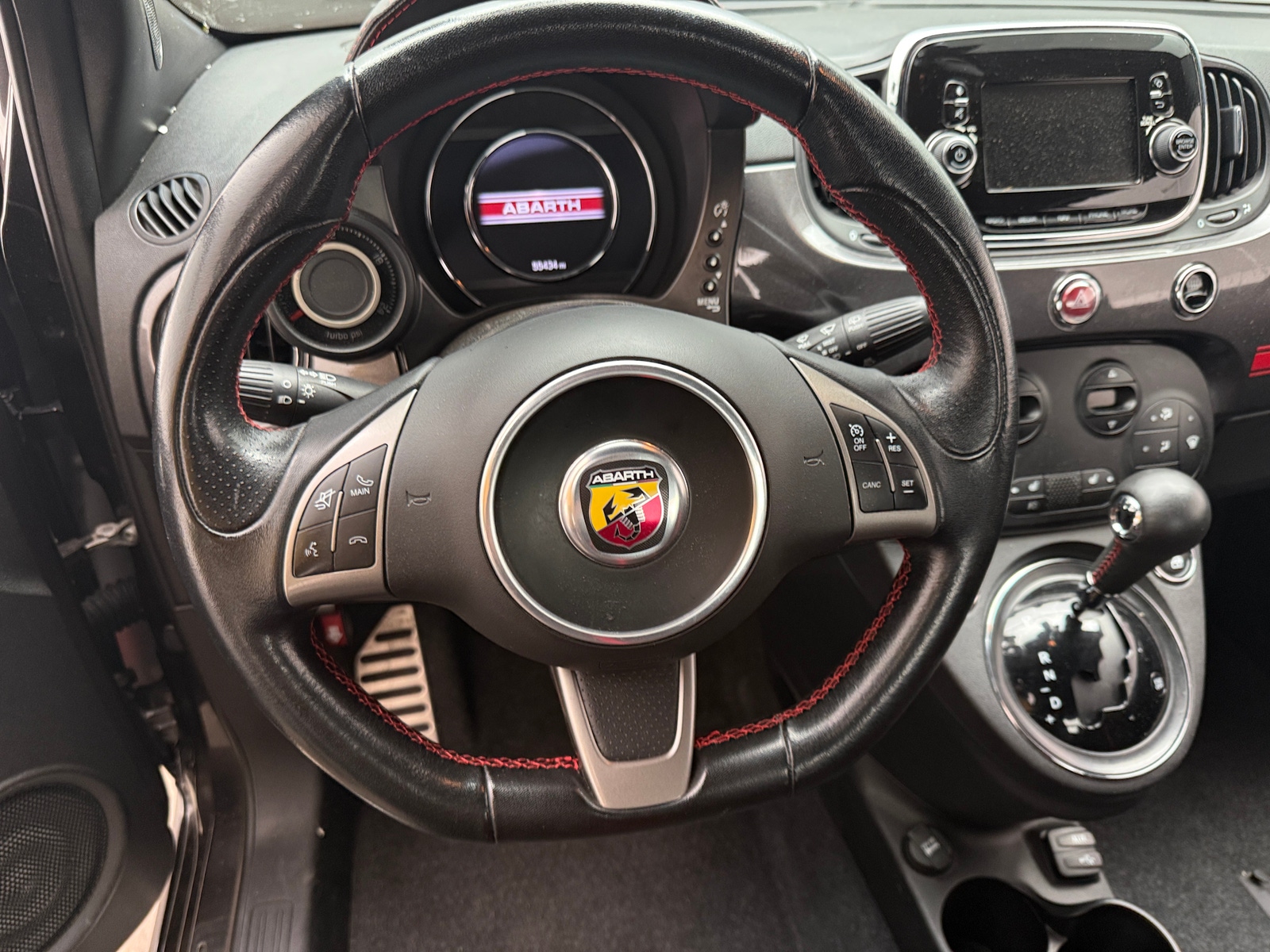 Thumbnail: 2018 Fiat 500 - 5