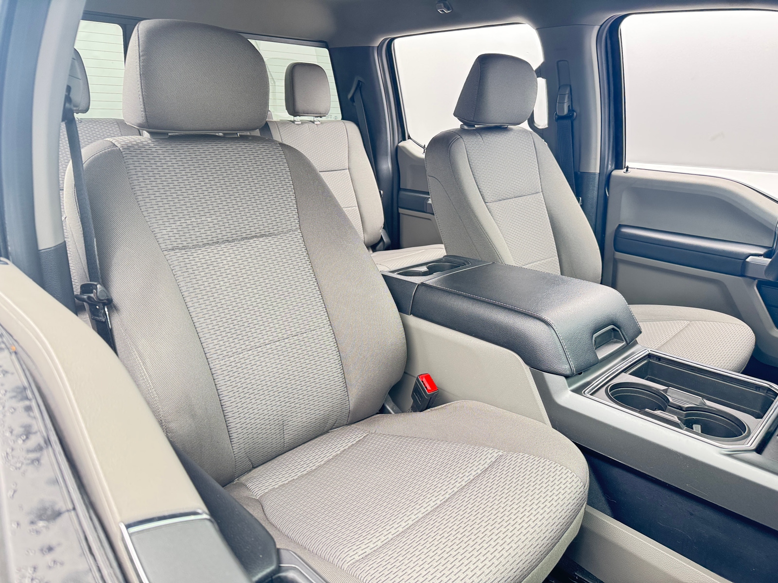 Thumbnail: 2022 Ford Econoline - 2