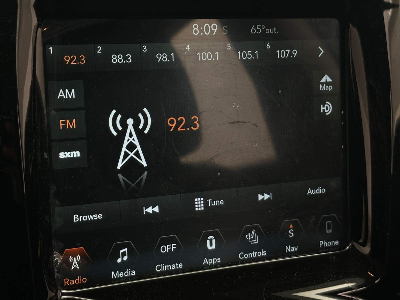 Thumbnail: 2018 Jeep Compass - 3