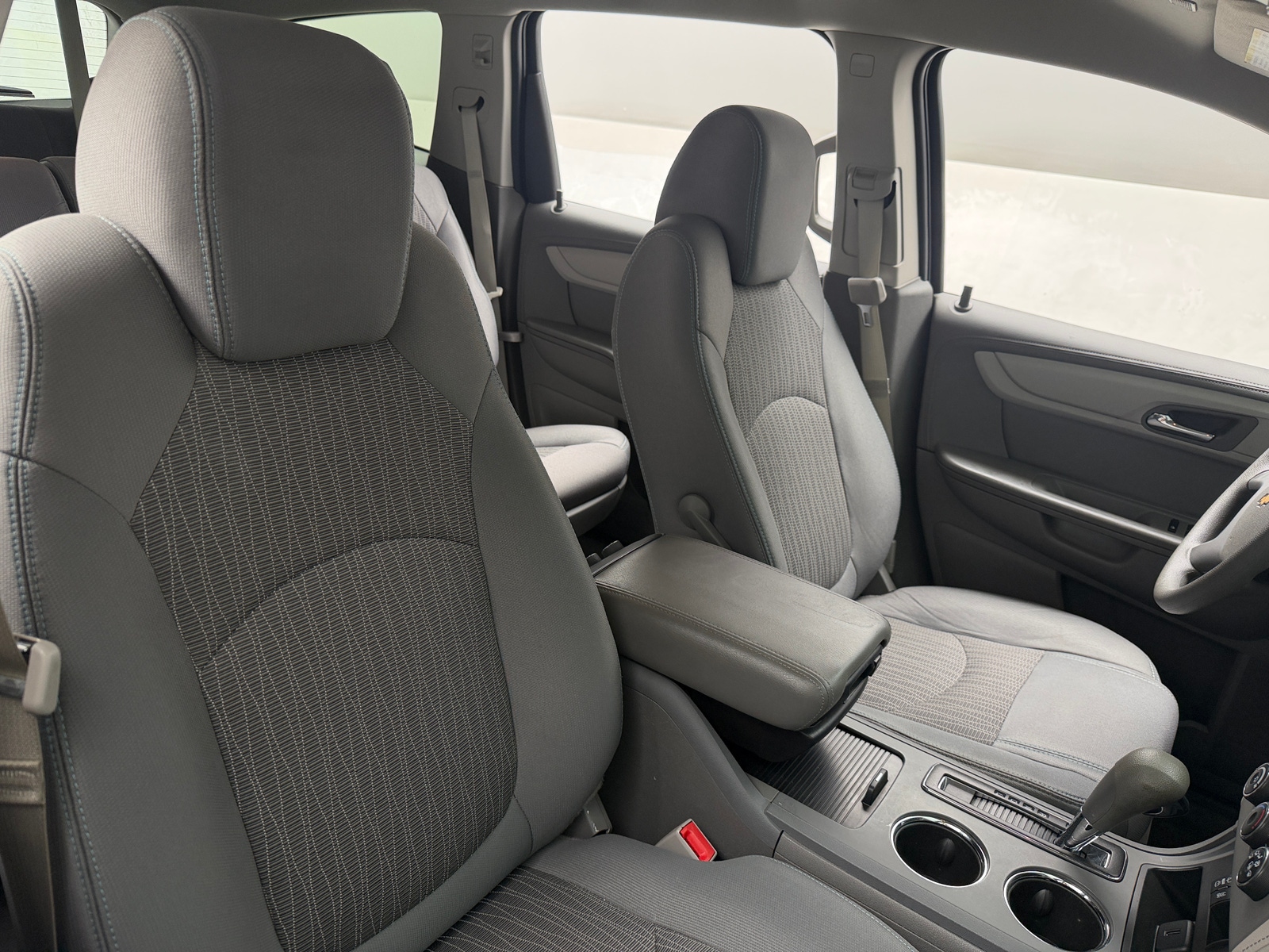 Thumbnail: 2017 Chevrolet Traverse - 2