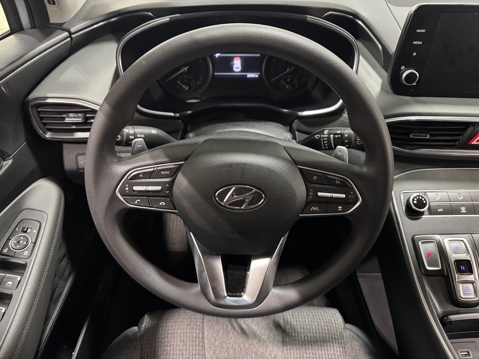 Thumbnail: 2023 Hyundai Santa Fe - 5