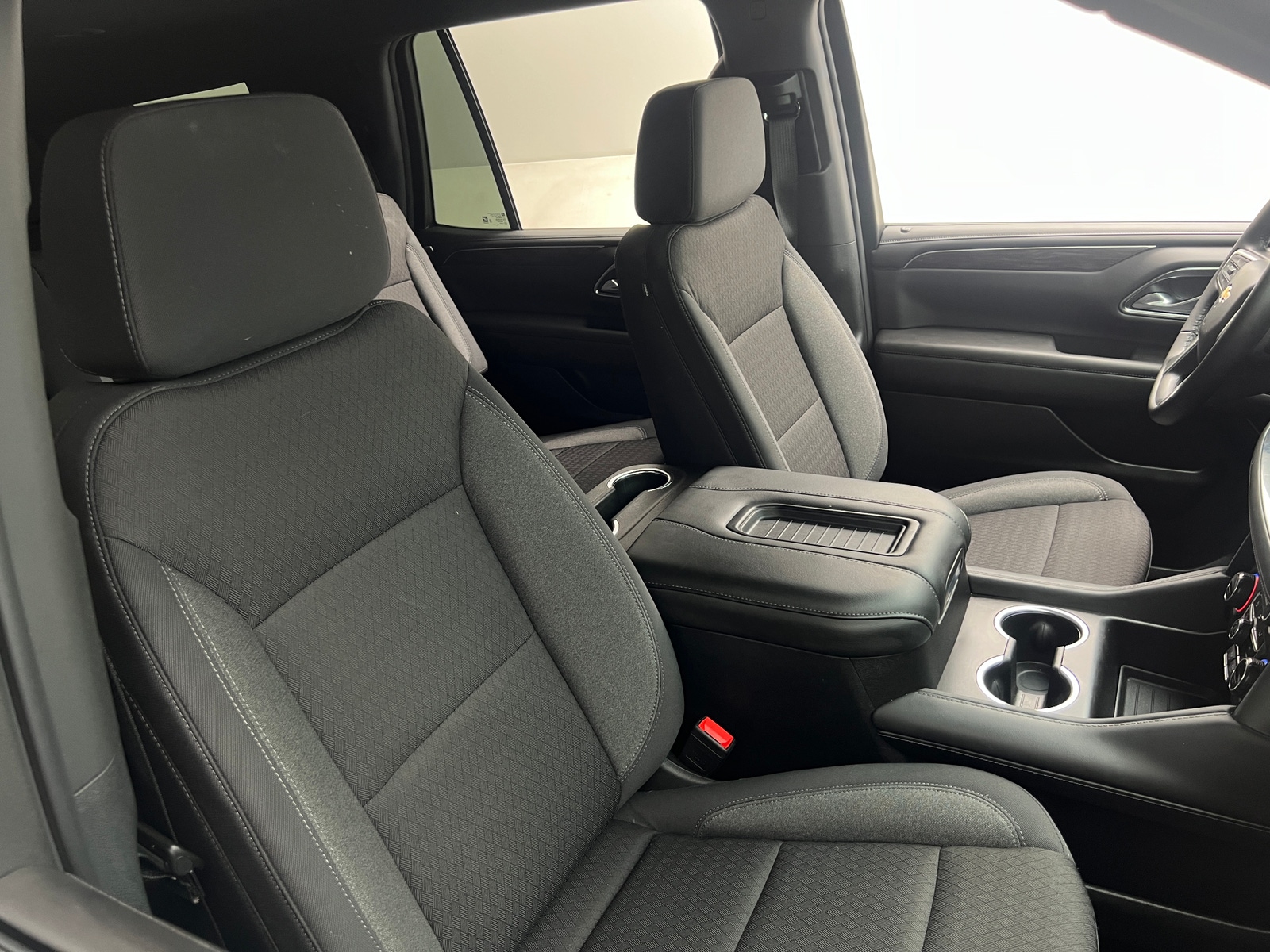 Thumbnail: 2024 Chevrolet Tahoe - 2
