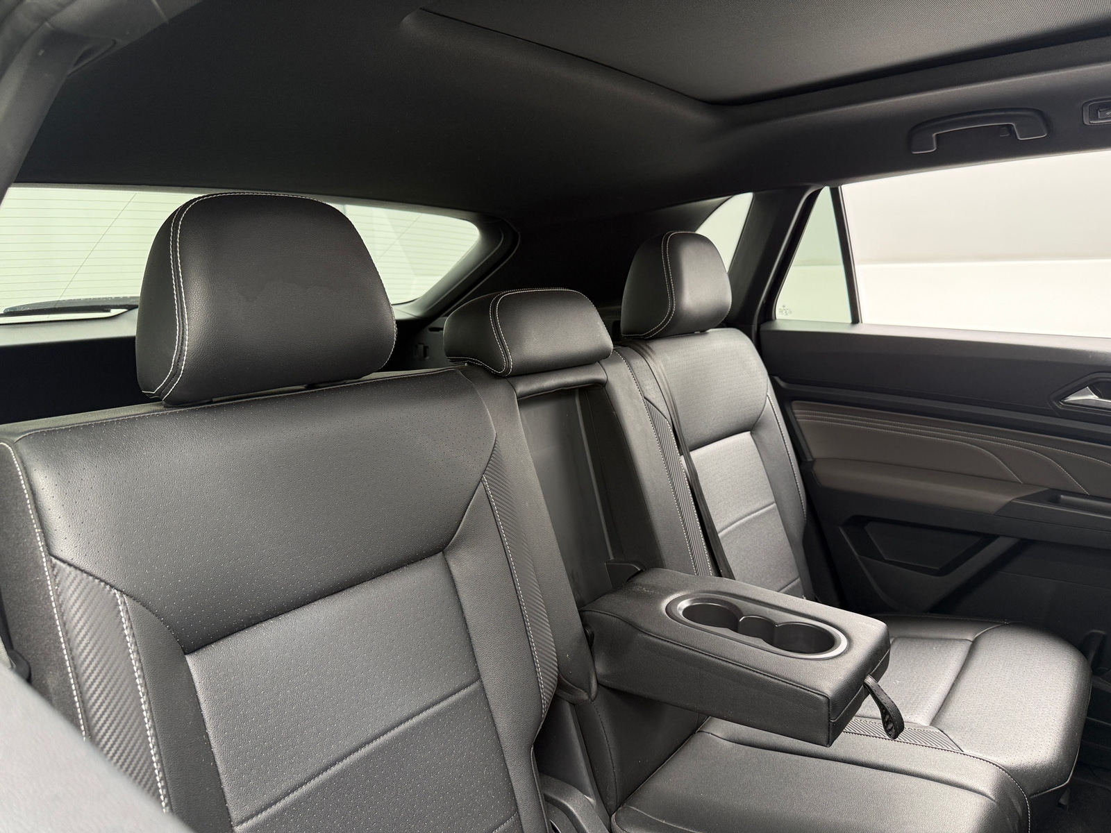 Thumbnail: 2021 Volkswagen Atlas - 5
