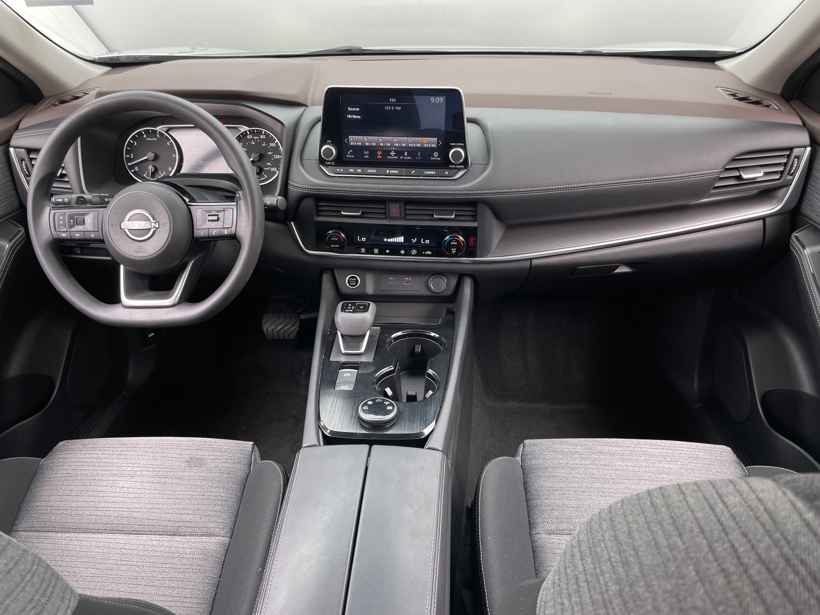 Thumbnail: 2023 Nissan Rogue - 3
