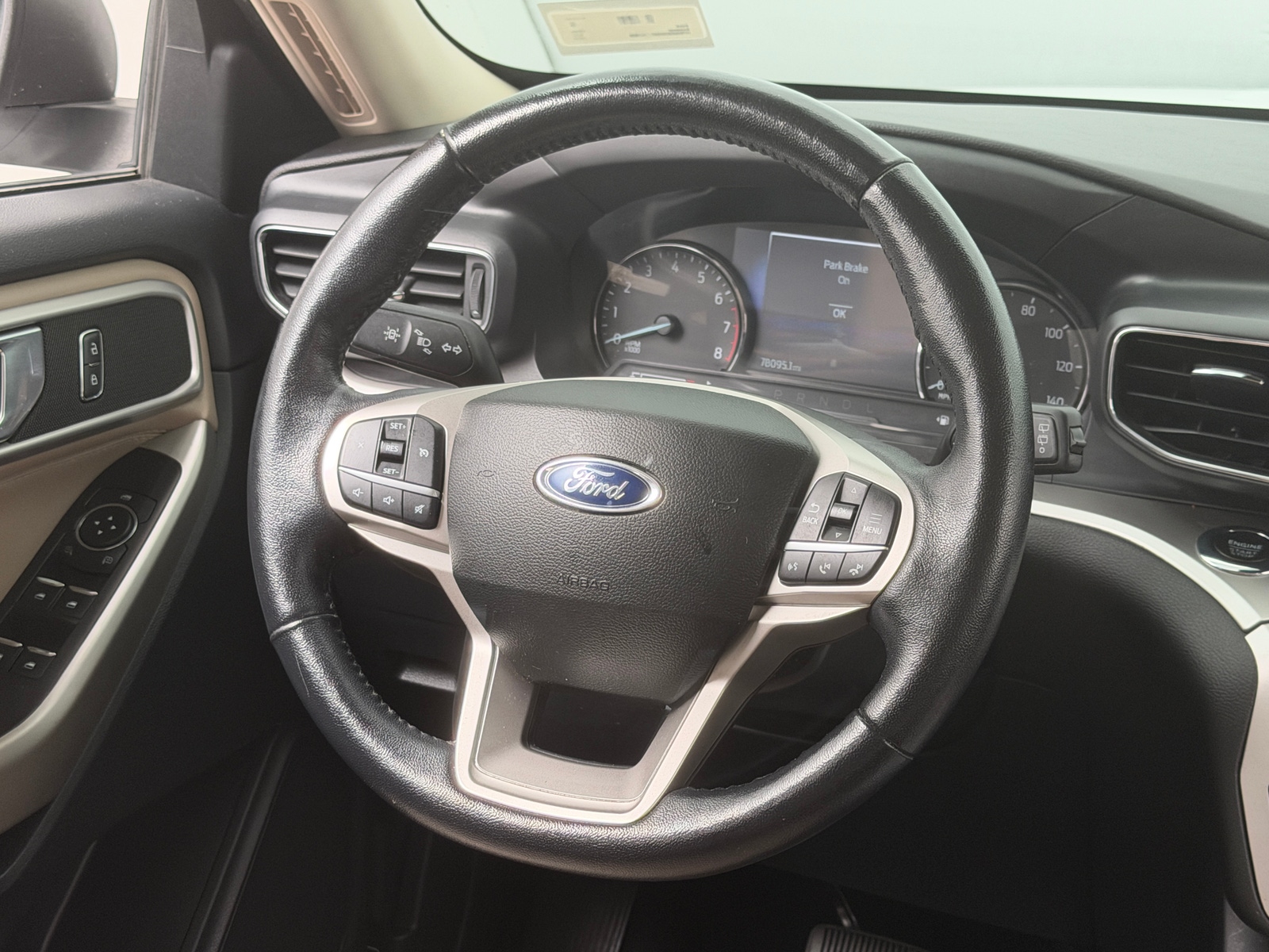 Thumbnail: 2022 Ford Explorer - 5