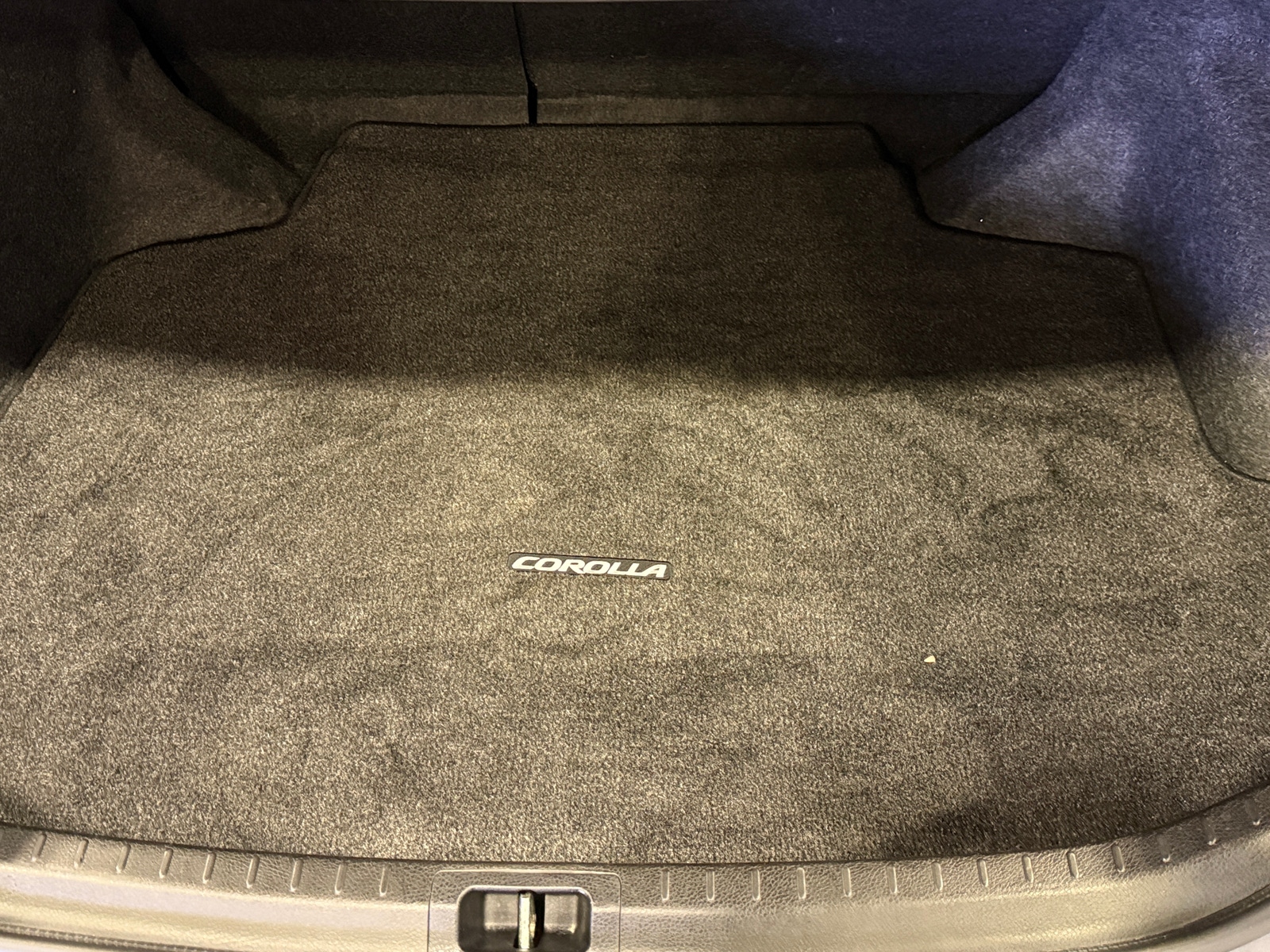 Thumbnail: 2014 Toyota Corolla - 7
