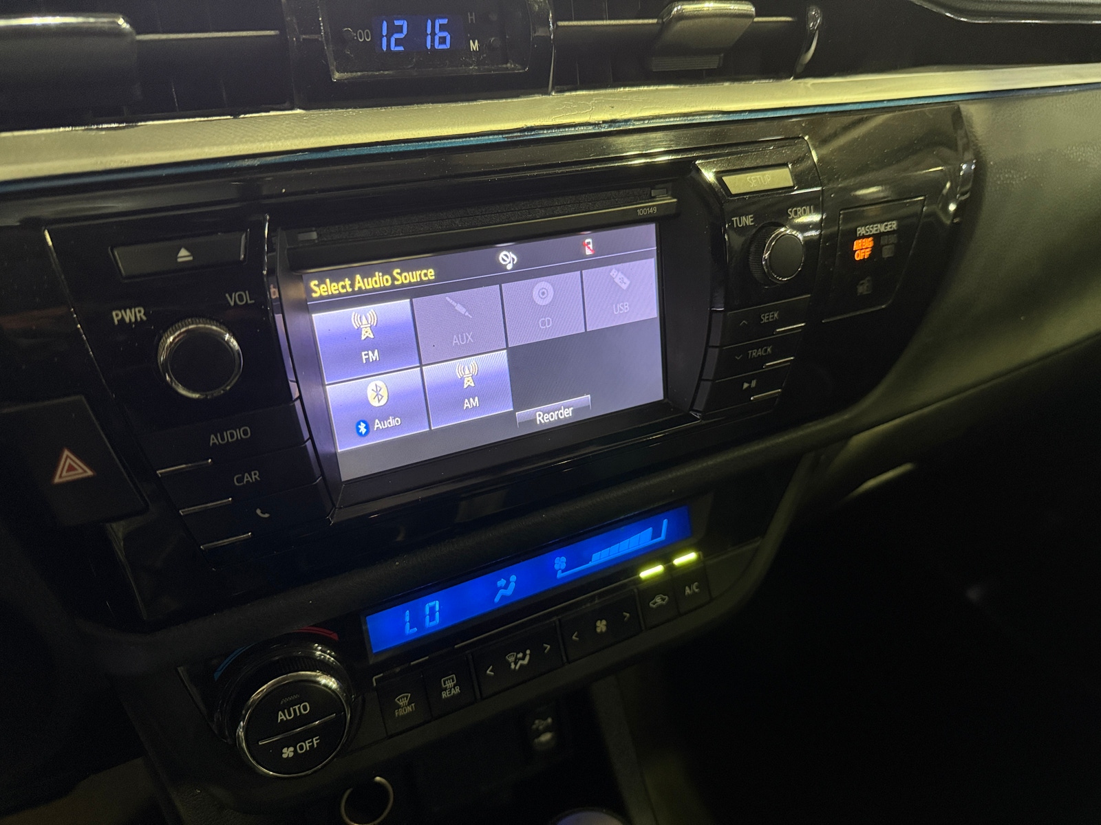 Thumbnail: 2014 Toyota Corolla - 4