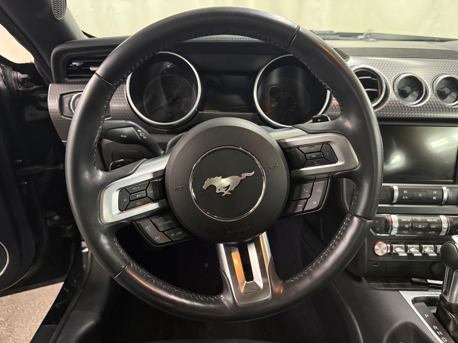 Thumbnail: 2019 Ford Mustang - 3