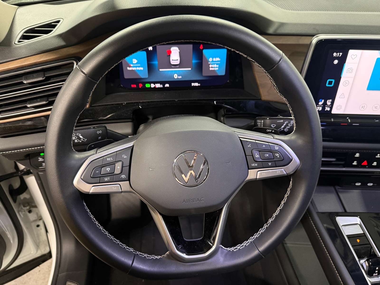Thumbnail: 2024 Volkswagen Atlas - 4
