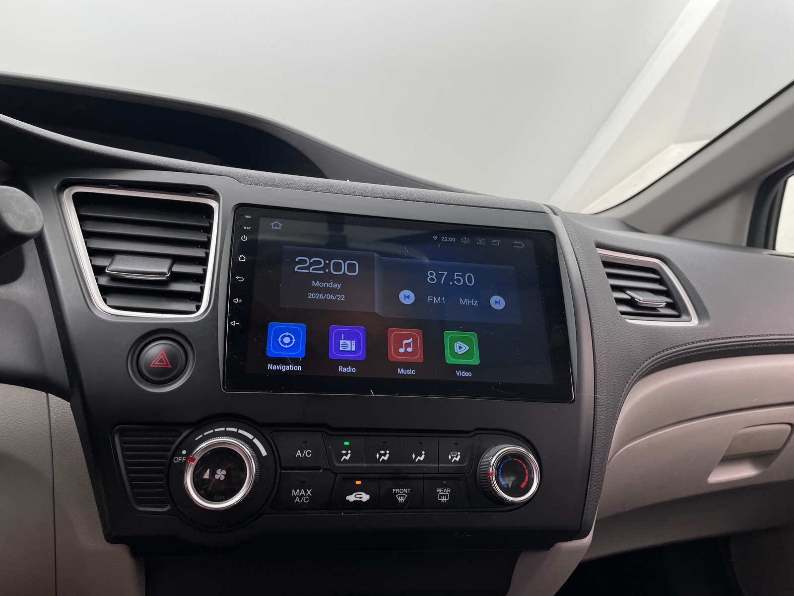 Thumbnail: 2015 Honda Civic - 4
