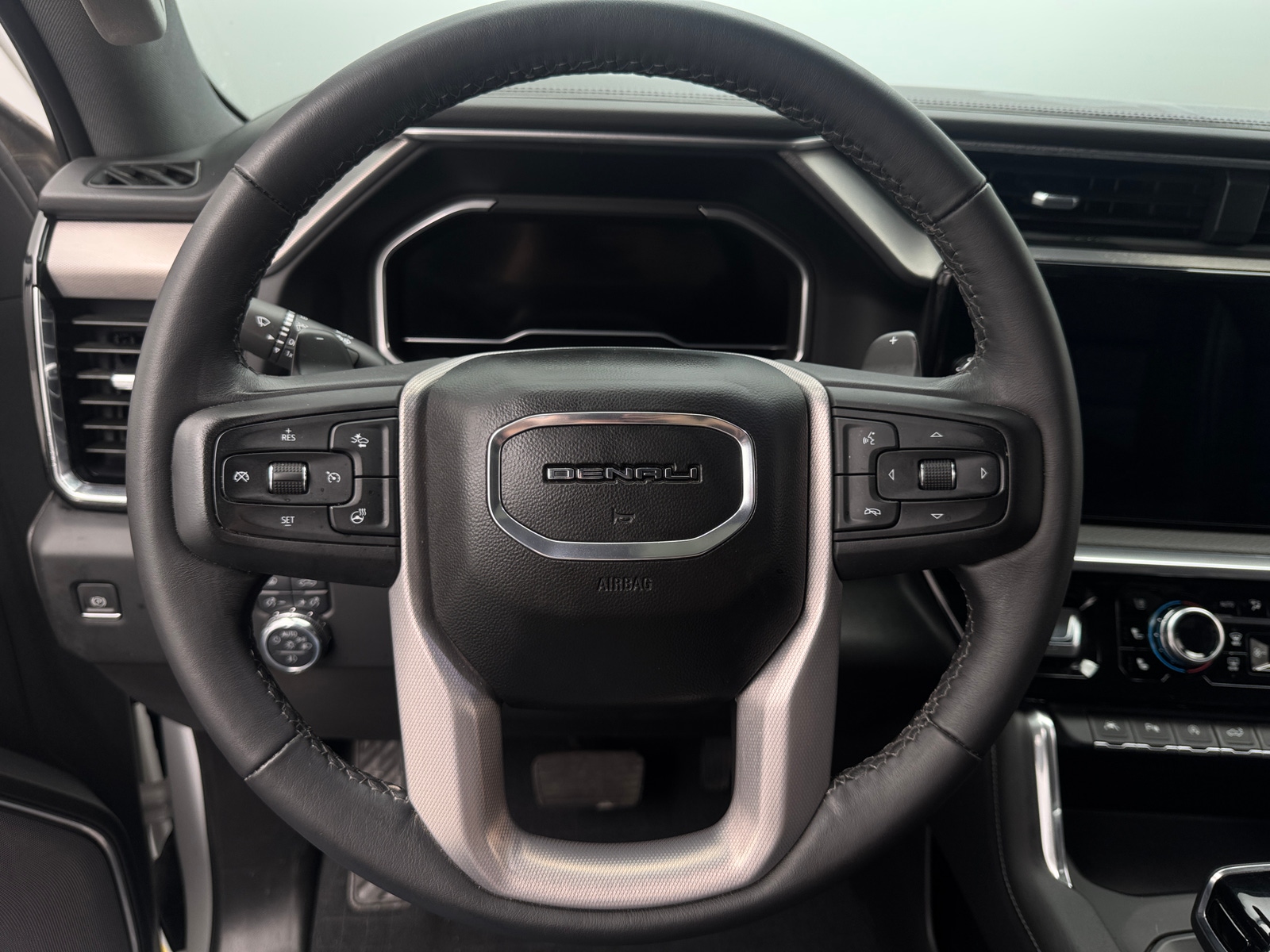 Thumbnail: 2023 GMC Sierra 1500 - 4