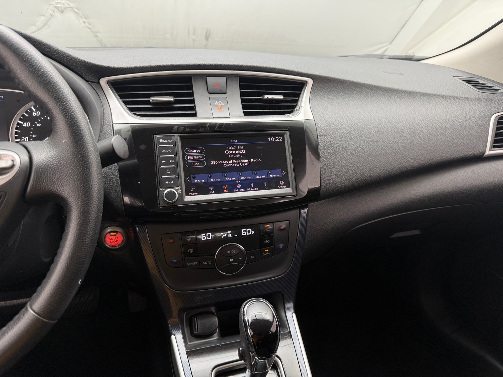 Thumbnail: 2019 Nissan Sentra - 4