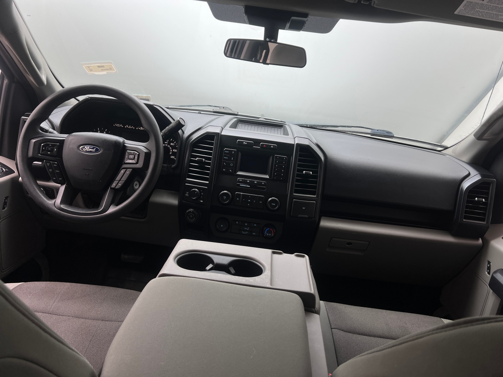 Thumbnail: 2020 Ford Econoline - 3