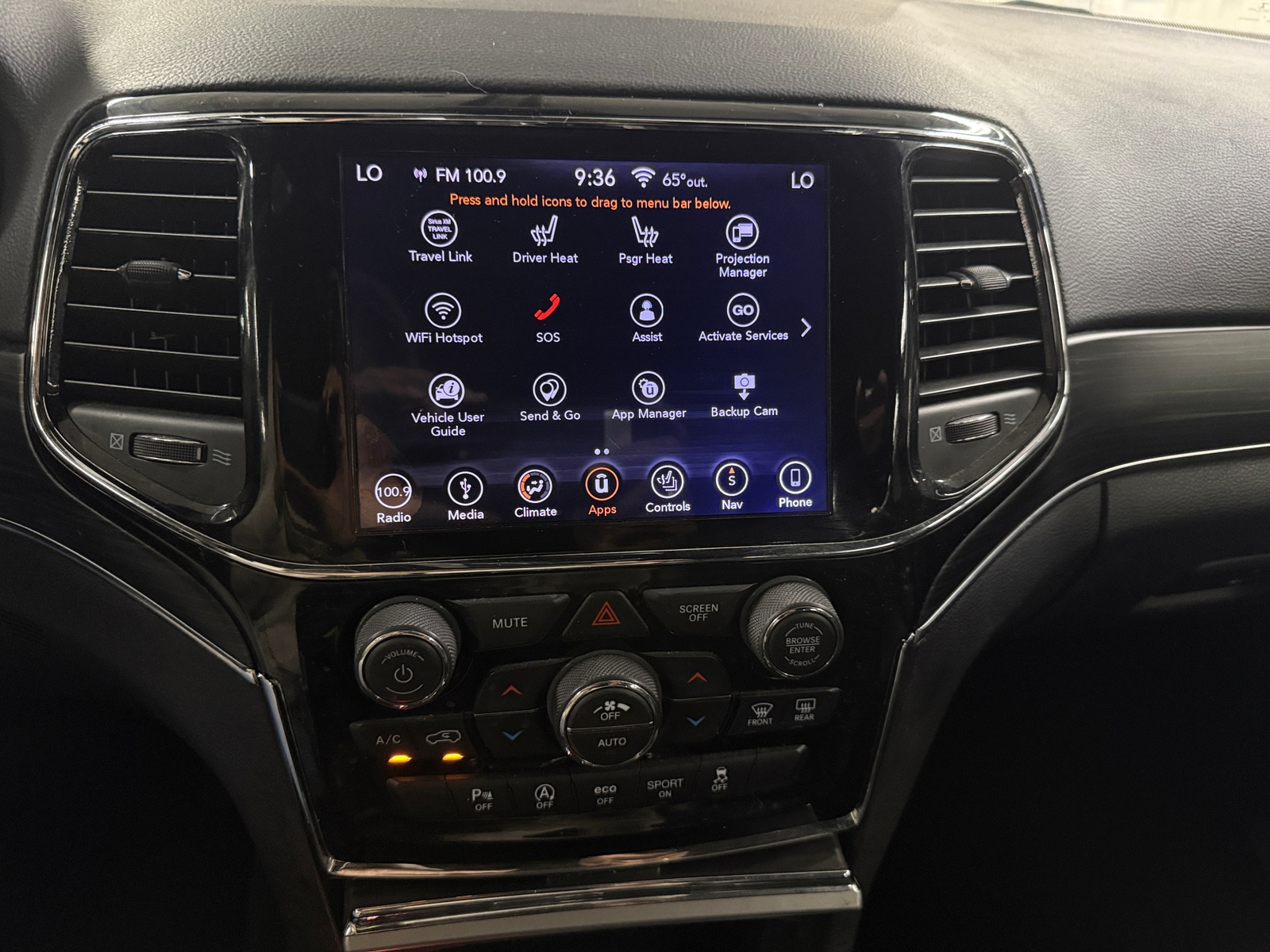 Thumbnail: 2019 Jeep Grand Cherokee - 3
