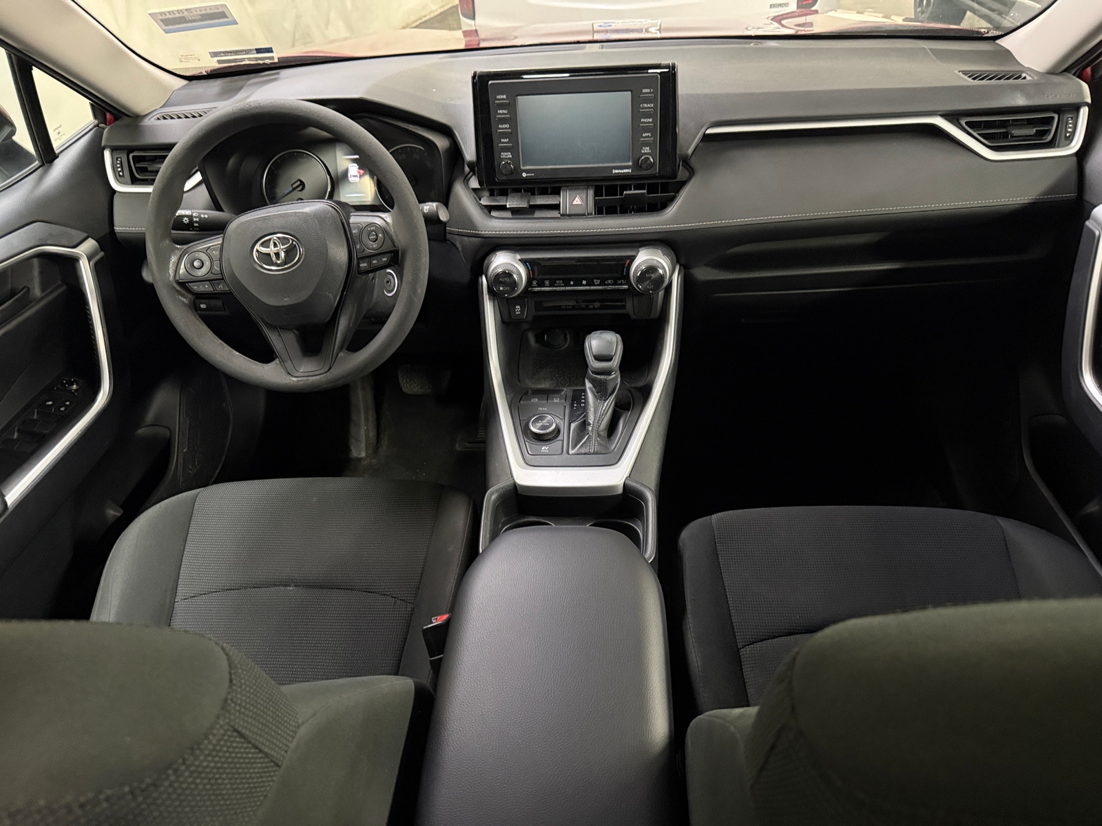 Thumbnail: 2020 Toyota RAV4 - 3