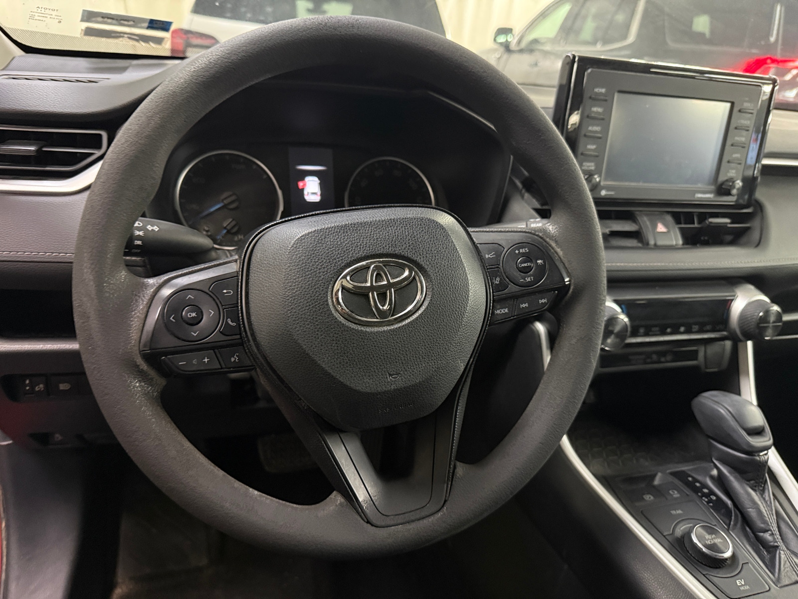 Thumbnail: 2020 Toyota RAV4 - 5