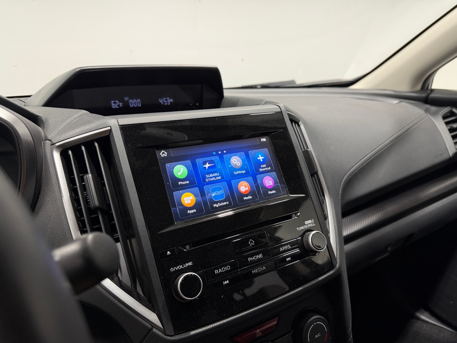 Thumbnail: 2019 Subaru Crosstrek - 4
