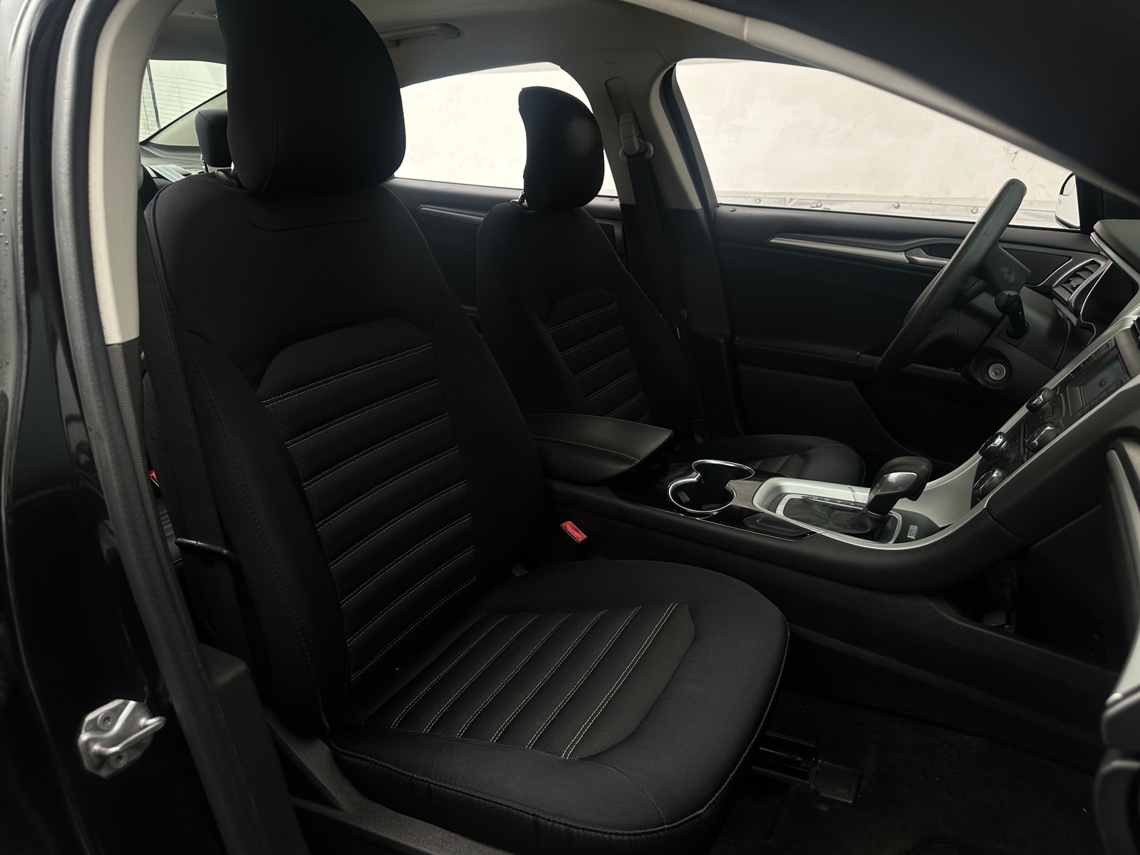 Thumbnail: 2015 Ford Fusion - 2