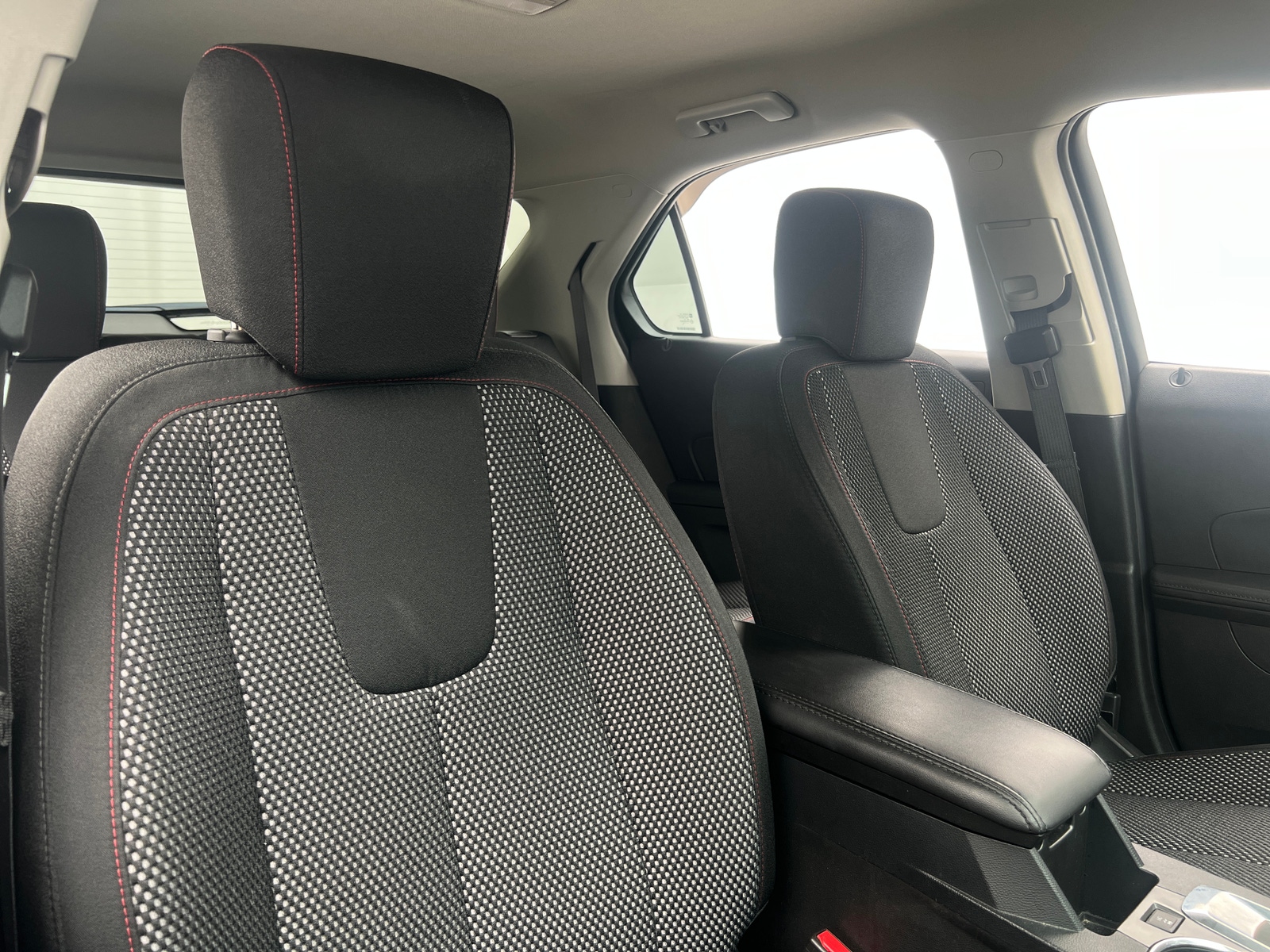 Thumbnail: 2016 Chevrolet Equinox - 2