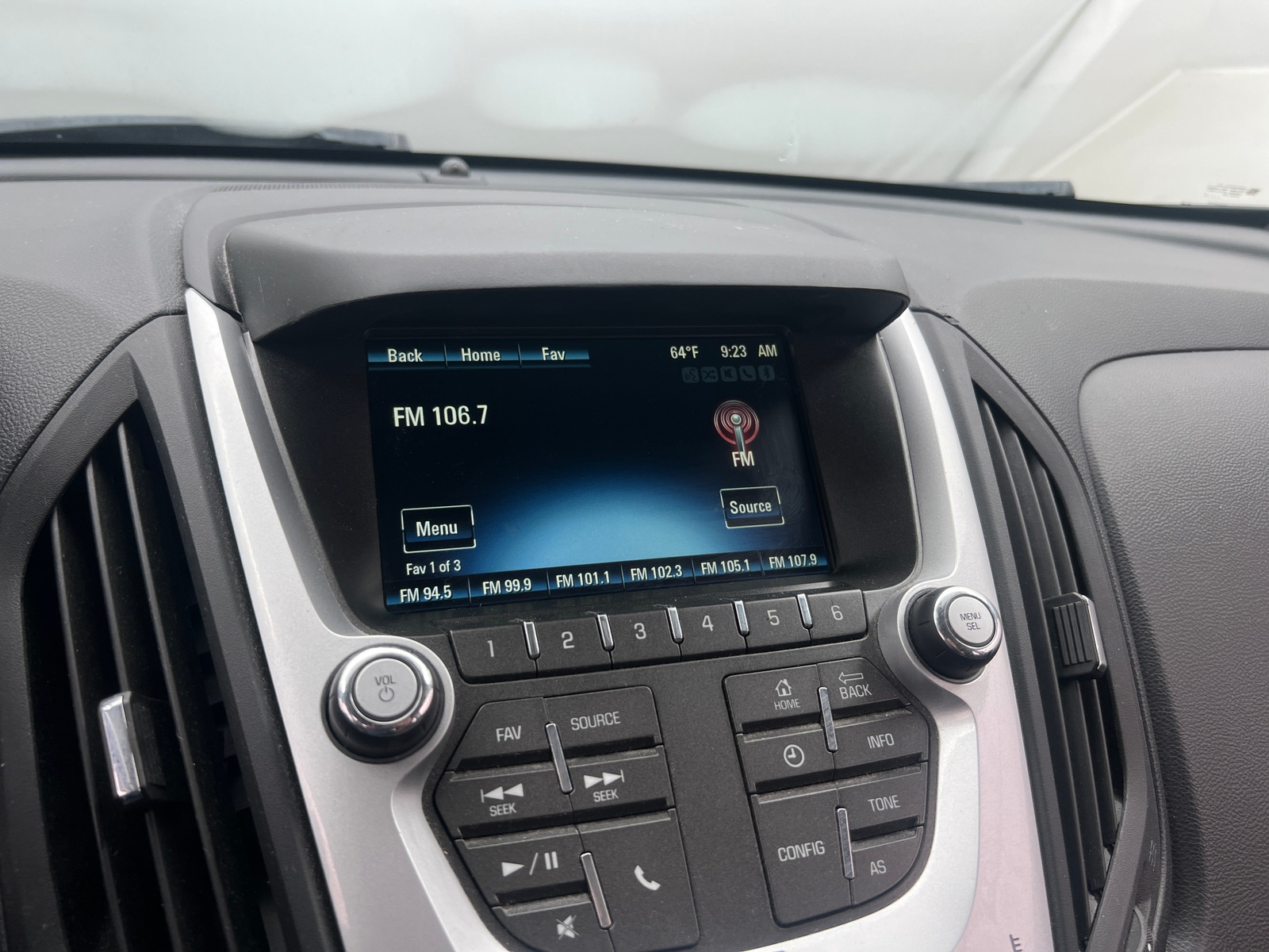 Thumbnail: 2016 Chevrolet Equinox - 4