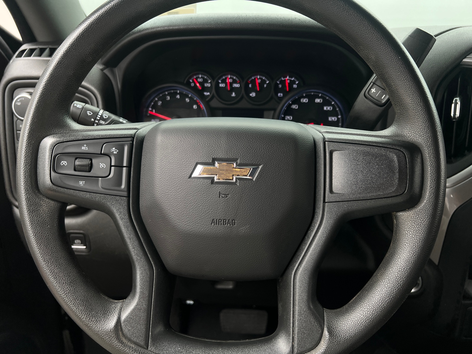 Thumbnail: 2022 Chevrolet Silverado 1500 - 5